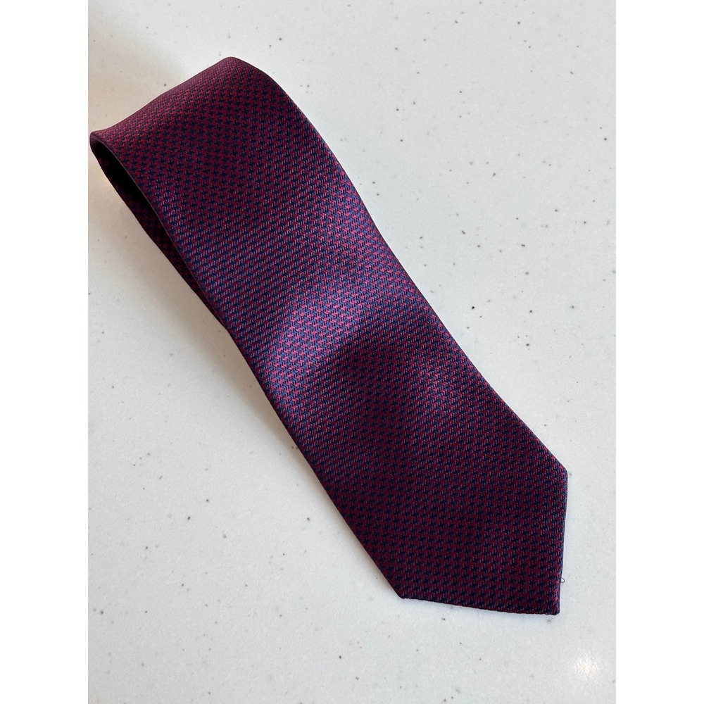 Nautica Mens Silk Necktie Burgundy Navy Blue Houndstooth Pattern Formal Tie